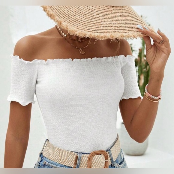 White Cropped Top - Picture 2 of 10